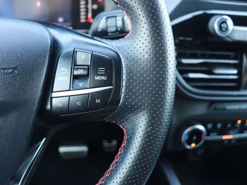 Used 2024 Ford Escape ST-Line image 18