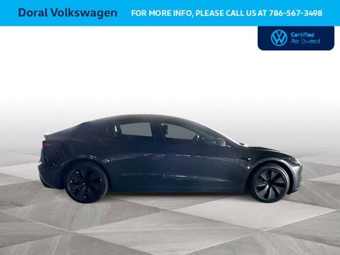 Used 2025 Tesla Model 3 Long Range AWD/4WD image 9