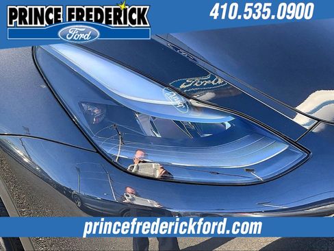 Used 2024 Tesla Model Y 2WD image 26