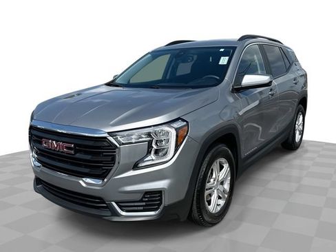 Used 2024 GMC Terrain SLE w/ Driver Convenience Package FWD image 1