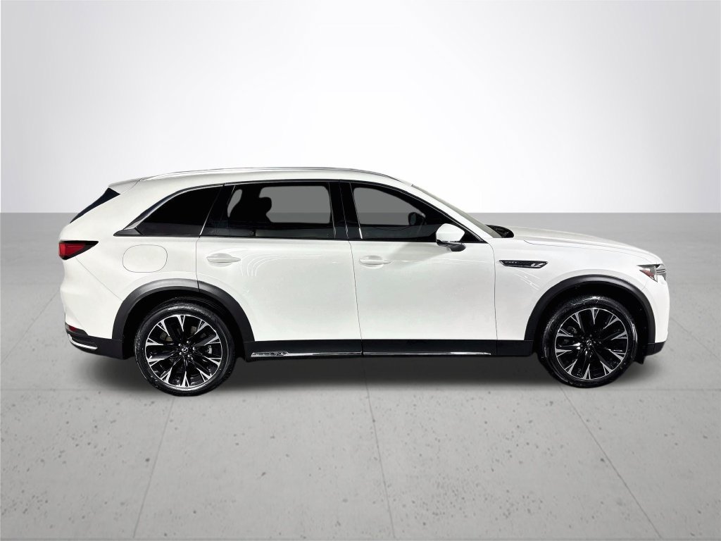 Used 2024 MAZDA CX-90 Plug-In Hybrid w/ Premium Plus AWD/4WD image 5