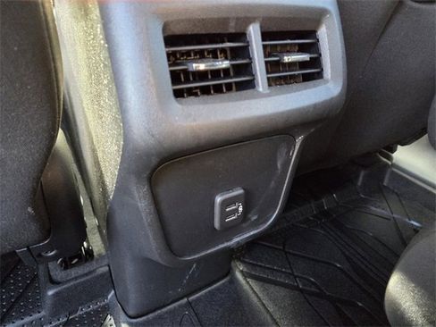 Used 2024 Chevrolet Equinox LT w/ LPO, Floor Liner Package image 17