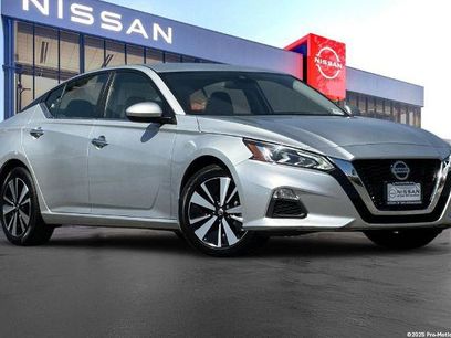 Used 2022 Nissan Altima 2.5 SV