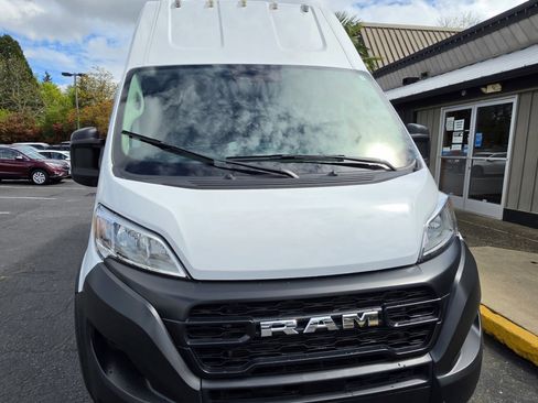 Used 2023 RAM ProMaster 3500 FWD image 9