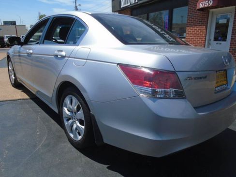 Used 2009 Honda Accord EX image 6