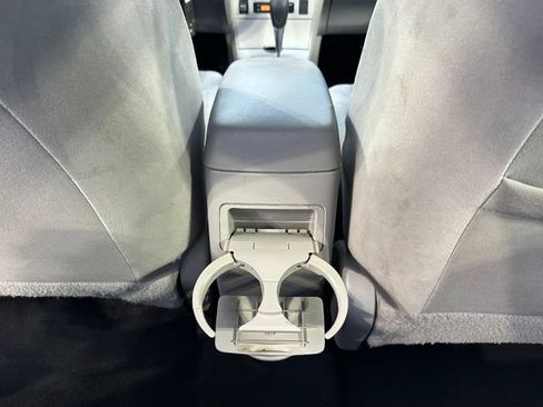 Used 2011 Toyota Corolla LE FWD image 27