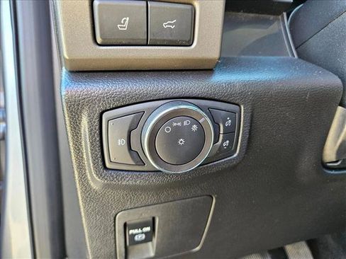 Used 2020 Ford Expedition XLT w/ Equipment Group 202A RWD image 9
