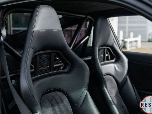 Used 2009 Porsche 911 Carrera S image 11