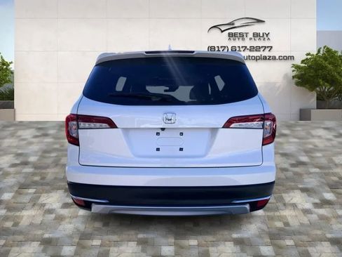 Used 2019 Honda Pilot Touring image 5