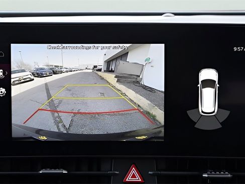 New 2025 Kia Sportage SX image 18