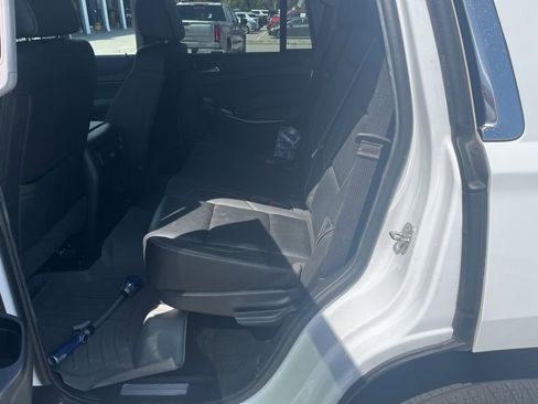 Used 2018 Chevrolet Tahoe LT AWD/4WD image 10