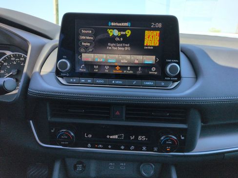 New 2026 Nissan Rogue SV FWD image 22