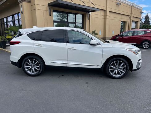 Used 2019 Acura RDX AWD w/ Technology Package image 8