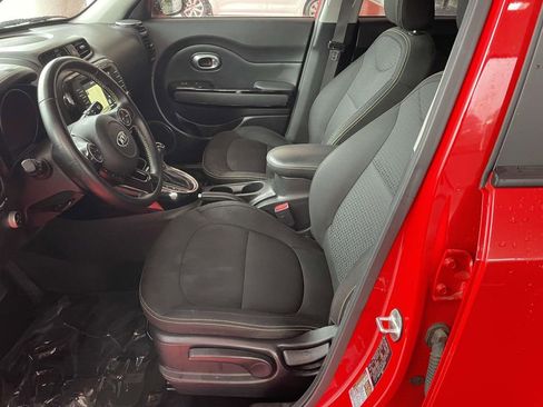 Used 2016 Kia Soul + w/ Audio Package image 27