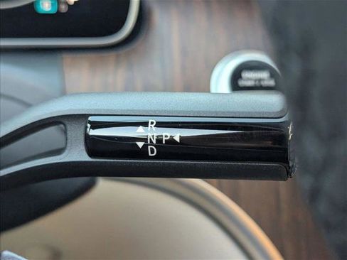 New 2025 Mercedes-Benz C 300 Sedan image 13