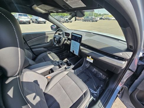 New 2025 Ford Mustang Mach-E GT w/ Interior Protection Package image 27