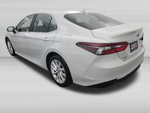 Used 2024 Toyota Camry LE FWD image 7