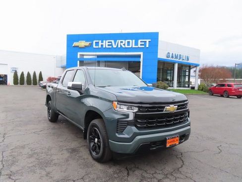 Used 2025 Chevrolet Silverado 1500 LT AWD/4WD image 39