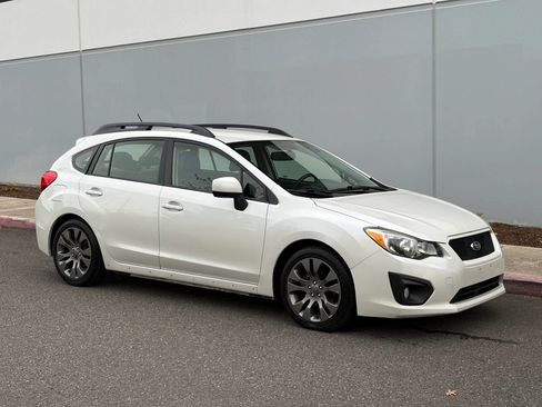 Used 2014 Subaru Impreza 2.0i Sport Limited w/ Popular Package #1 AWD/4WD image 8