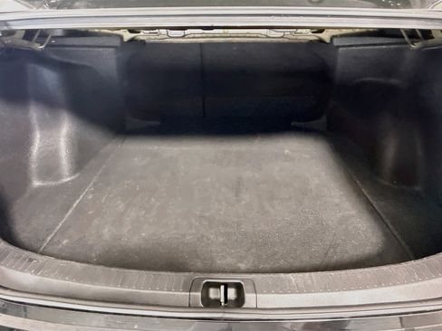 Used 2023 Toyota Corolla LE FWD image 34