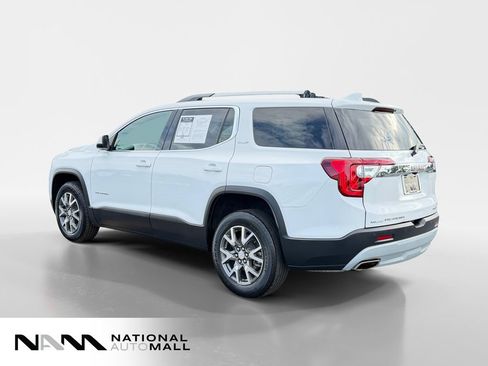 Used 2022 GMC Acadia SLE w/ Driver Convenience Package AWD/4WD image 3