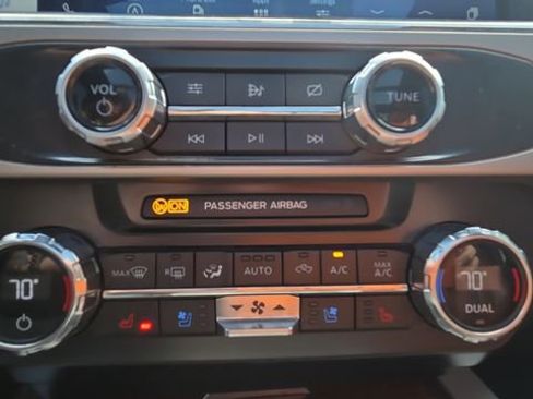 Used 2022 Ford F250 King Ranch w/ King Ranch Ultimate Package image 32