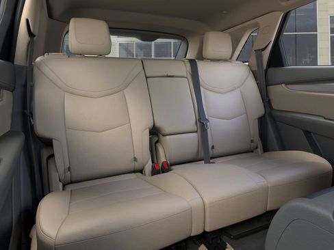 New 2025 Cadillac XT5 Premium Luxury w/ LPO, Floor Liner Package image 17