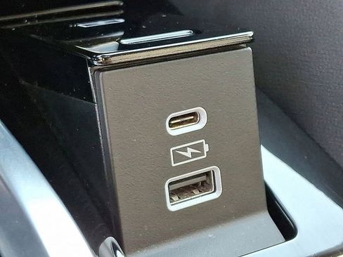 Used 2023 Acura MDX SH-AWD w/ Technology Package image 27