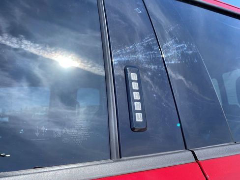 Used 2024 Ford F250 Lariat w/ FX4 Off-Road Package image 2