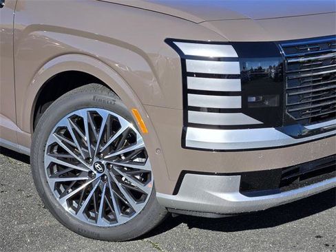 New 2026 Hyundai Palisade Calligraphy image 9