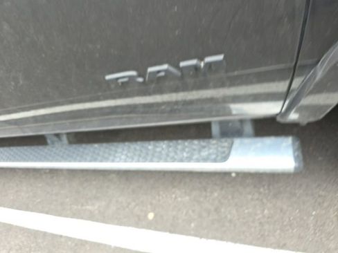 Used 2022 RAM 2500 Laramie w/ Night Edition image 21