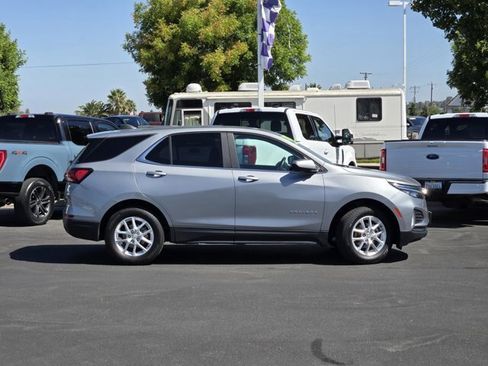 Used 2024 Chevrolet Equinox LT AWD/4WD image 3