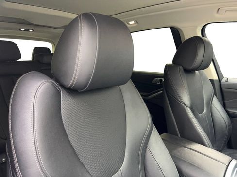 Used 2020 BMW X7 xDrive40i w/ Premium Package AWD/4WD image 50
