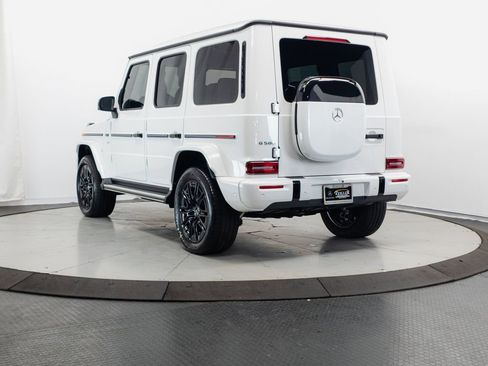 Certified 2025 Mercedes-Benz G 580 w/ EQ Technology image 31