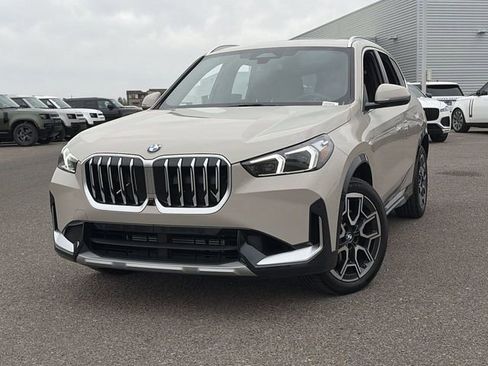 Used 2026 BMW X1 xDrive28i w/ Technology Package AWD/4WD image 3