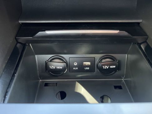 Used 2018 Hyundai Elantra SEL image 26