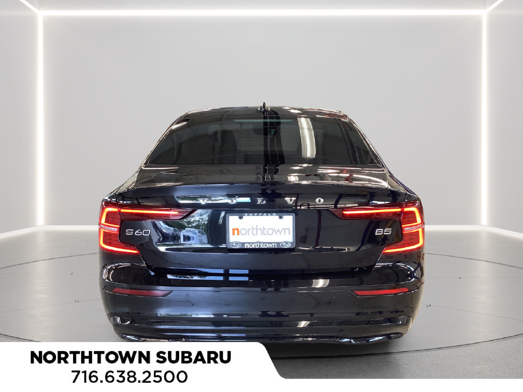 Used 2024 Volvo S60 B5 Plus FWD image 4