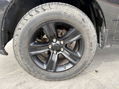 Used 2016 RAM 1500 Sport w/ Black Ram 1500 Sport Group image 9