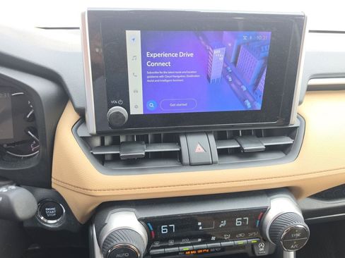 Used 2024 Toyota RAV4 XLE FWD image 14