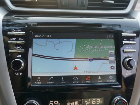 Used 2016 Nissan Murano SL FWD image 9