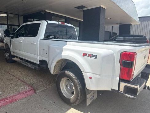 Certified 2025 Ford F350 Lariat AWD/4WD image 2