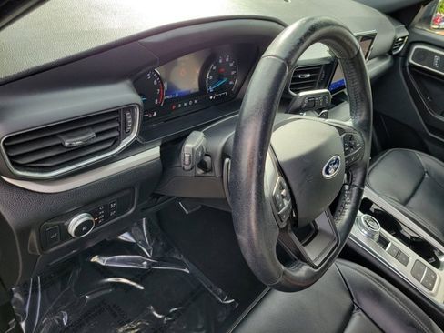 Used 2020 Ford Explorer XLT w/ Equipment Group 202A image 17