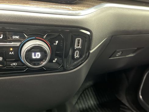 Certified 2024 Chevrolet Silverado 1500 LT AWD/4WD image 26