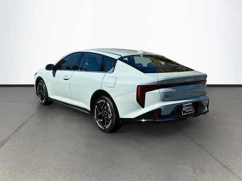 New 2026 Kia K4 GT-Line image 5