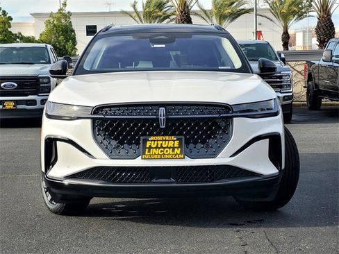 New 2026 Lincoln Nautilus Reserve w/ Jet Appearance Package image 2