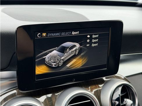 Used 2019 Mercedes-Benz C 300 Sedan image 53