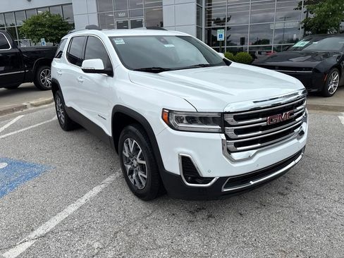 Used 2023 GMC Acadia SLT FWD image 7