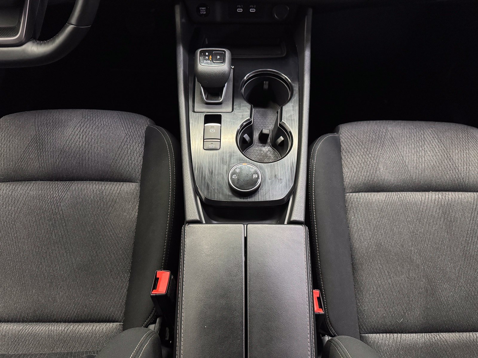 Certified 2025 Nissan Rogue SV AWD/4WD image 31