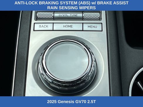 Used 2025 Genesis GV70 2.5T AWD/4WD image 8