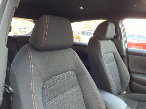 Used 2025 Honda HR-V Sport image 11